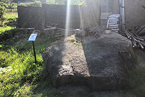 09_b_01_04.jpg